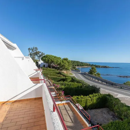 Holiday home Residencial Cap De Grifeu Llanca